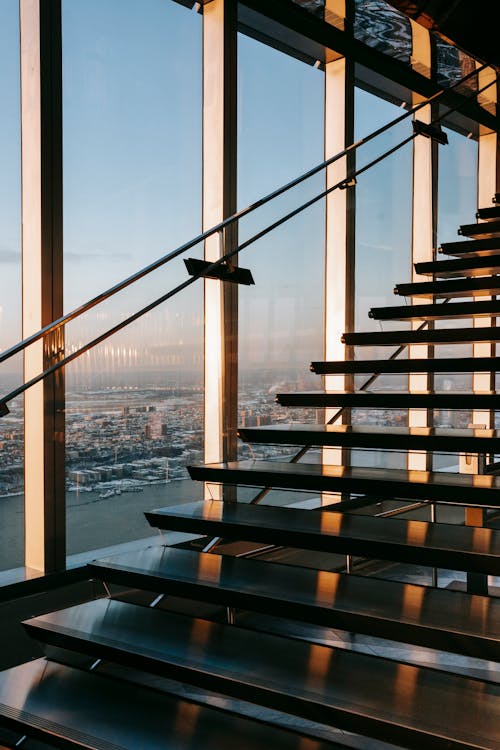 Glass Governor of Atlanta Unveils Premier Custom Glass and Mirror Services for Commercial Properties: Elevating Aesthetic and Functional Standards